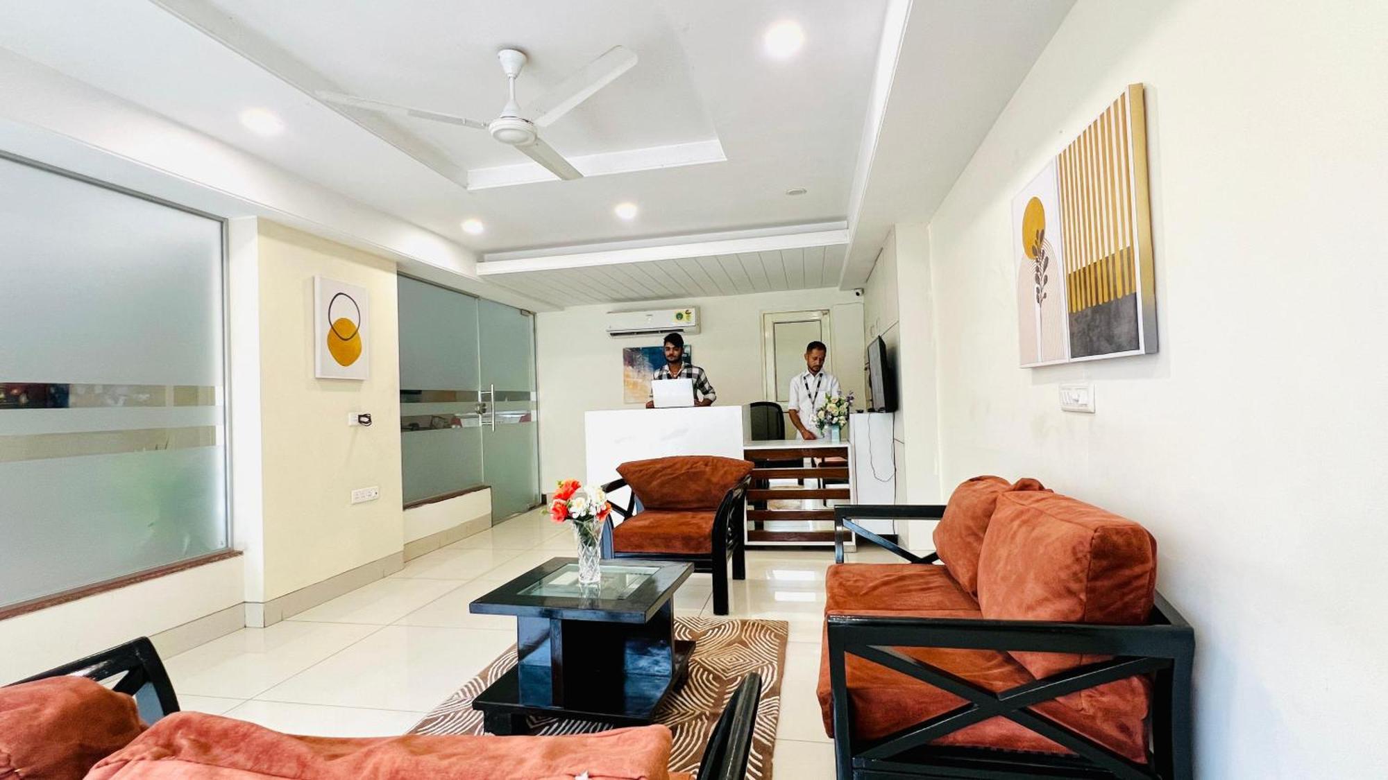 Bluo Studio5 Golf Course Road - Gym, Terrace Garden Gurgaon Zewnętrze zdjęcie