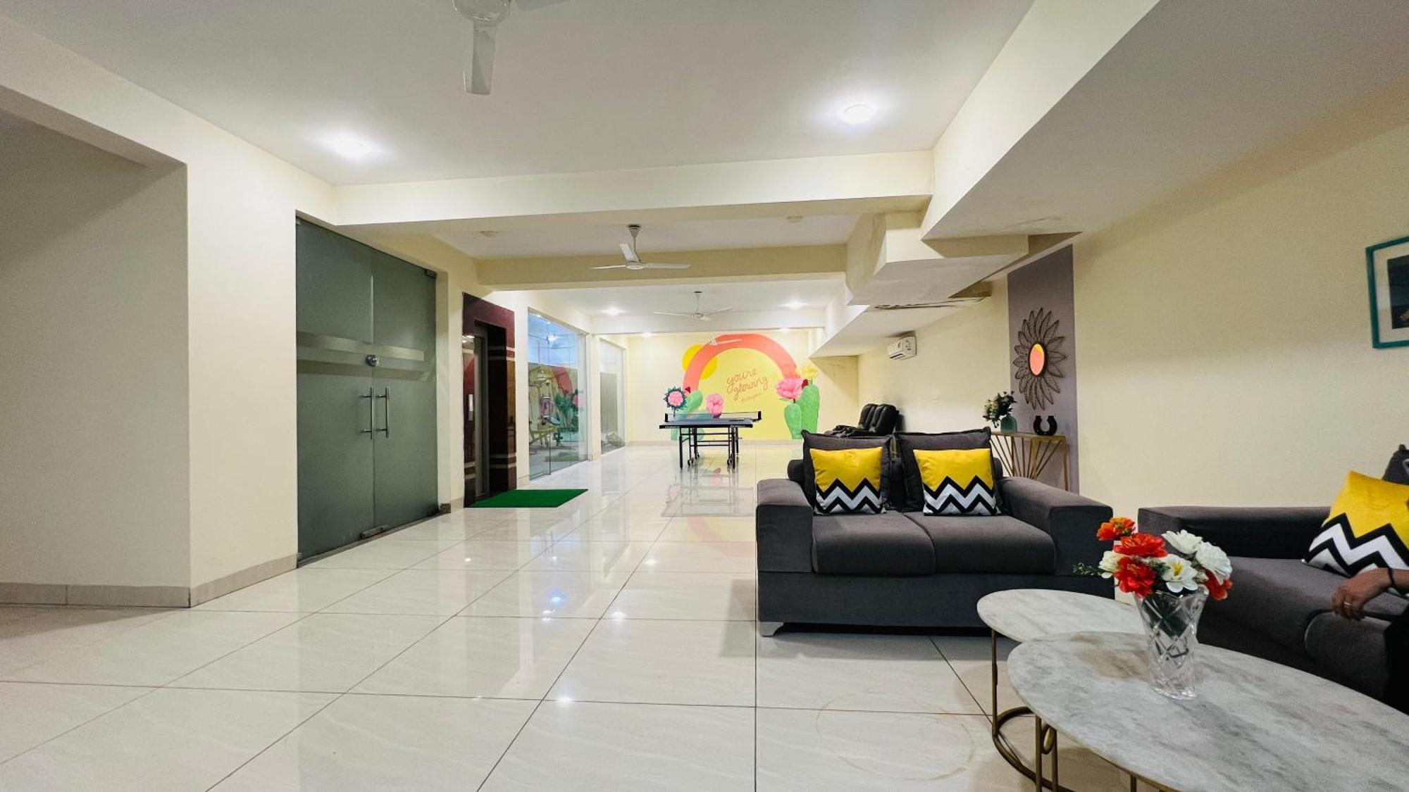 Bluo Studio5 Golf Course Road - Gym, Terrace Garden Gurgaon Zewnętrze zdjęcie