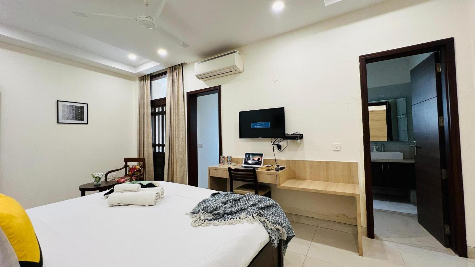 Bluo Studio5 Golf Course Road - Gym, Terrace Garden Gurgaon Zewnętrze zdjęcie
